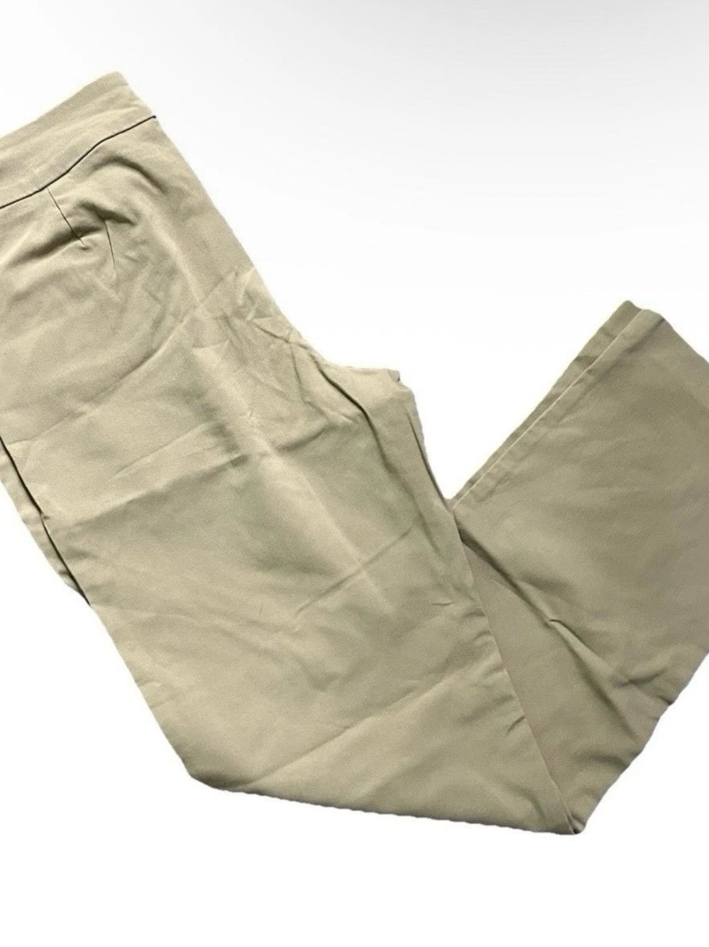 Women’s Time & Tru Beige Stretch Khaki Pants Size Medium (8/10)